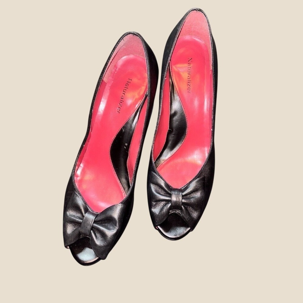 Naturalizer Womens Pump Heels Black Peep Toe Bow Slip On Size 9.5 M leather
